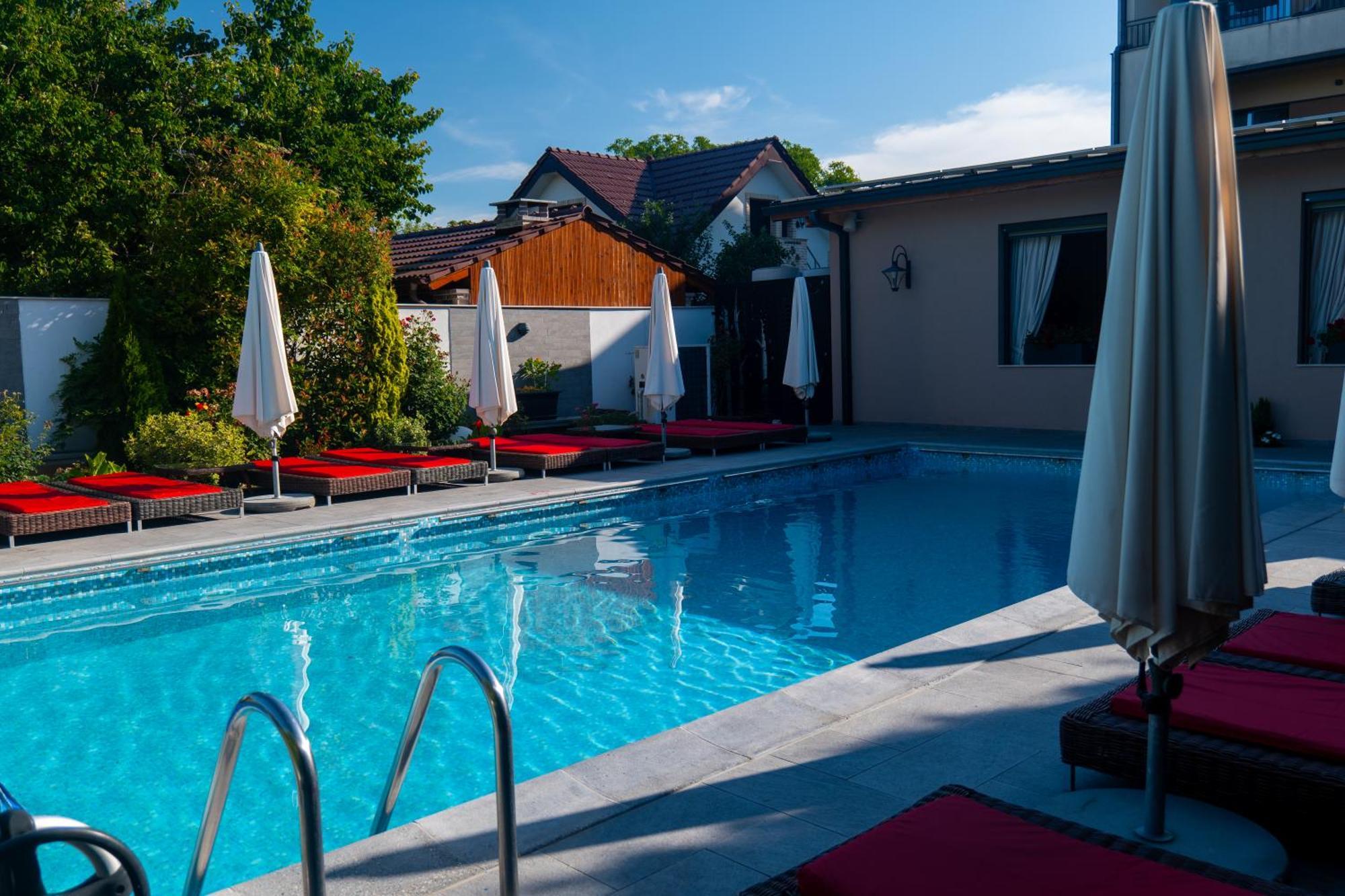 Pensiunea Nora Prestige Timisoara Exterior foto